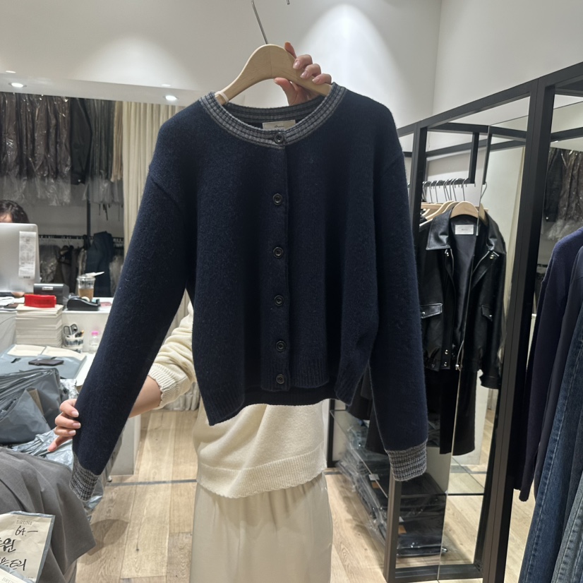 BRUNI/RICOTTA東大門直郵女裝新品時尚休閑真品熱賣針織衫BRUNI/RICOTTA針織衫圖色2
