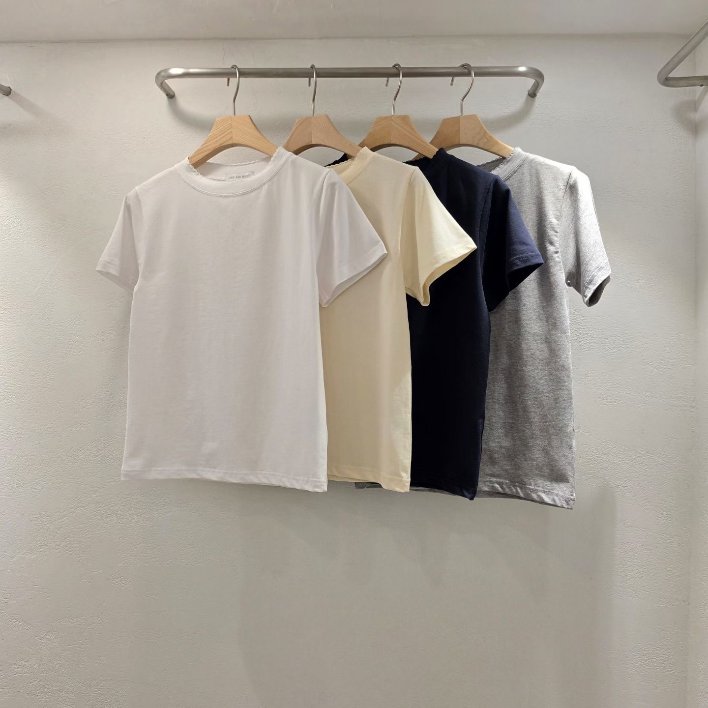 LOVE AND PEARLS韓國代購女裝新品時尚熱賣休閑真品T恤LOVE AND PEARLST恤圖色3左三色