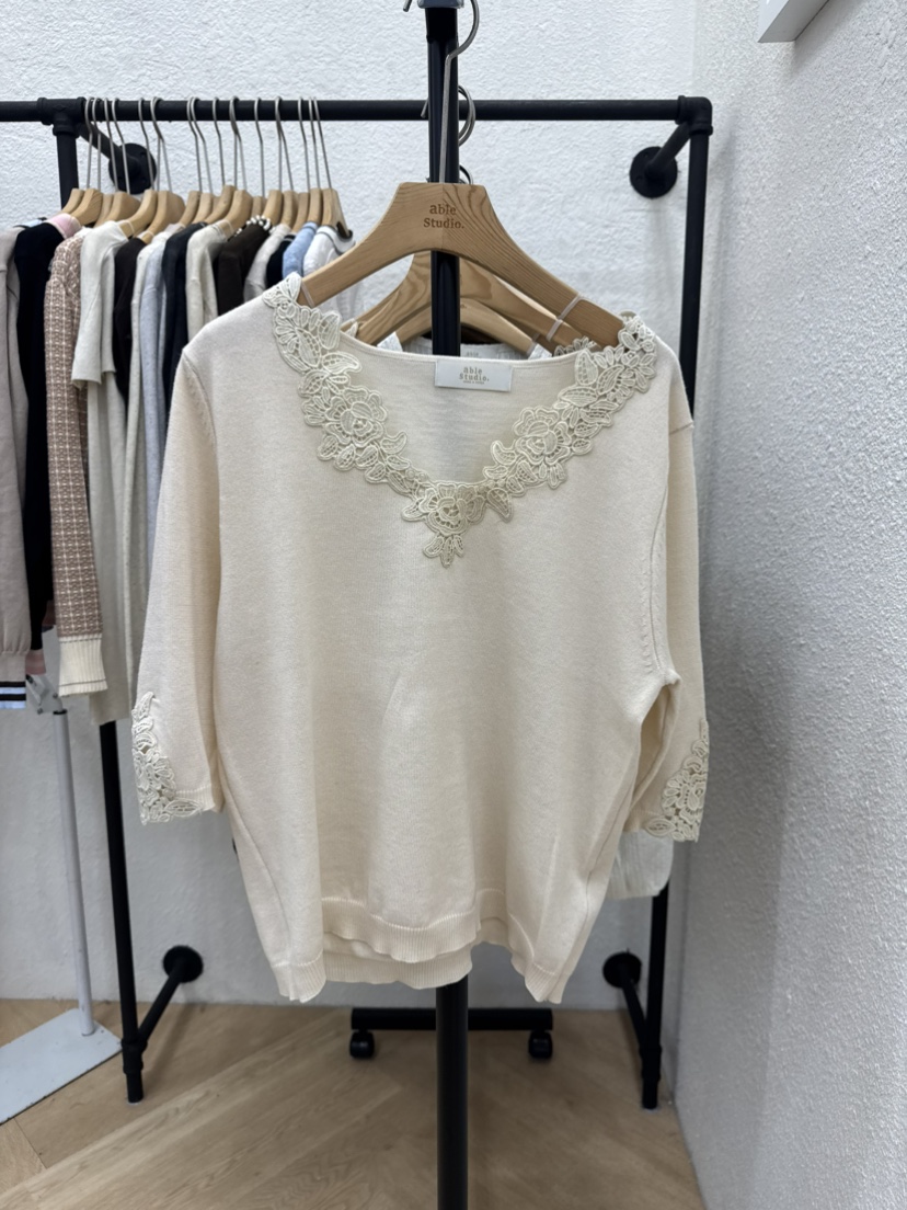ABLESTUDIO東大門實拍女裝新品休閑時尚真品推薦針織衫蕾絲ABLESTUDIO針織衫圖色1