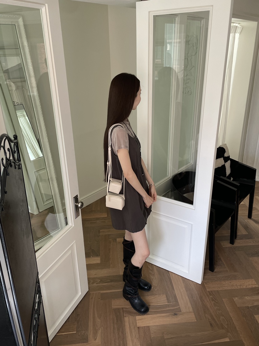 ATMOSPHERE東大門直郵女裝新品真品推薦休閑連衣裙不含脖帶ATMOSPHERE連衣裙