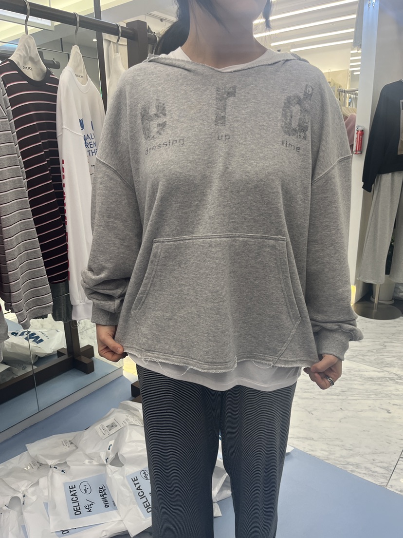 DELICATE韓國代購女裝新款真品推薦人氣熱賣休閑時尚衛衣DELICATE衛衣圖色2