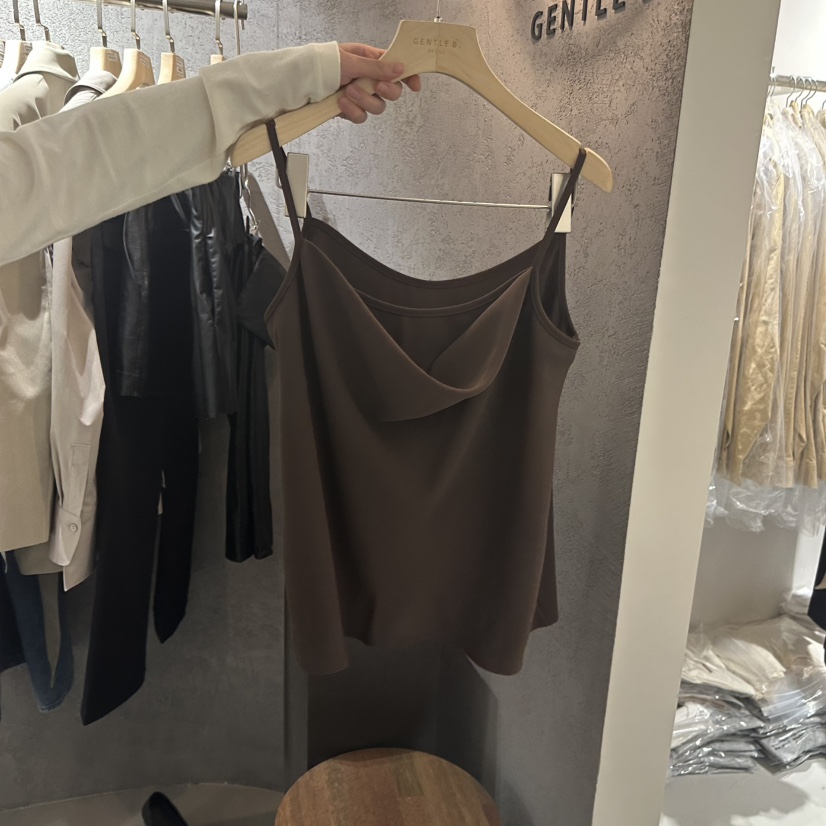 GENTLE B/LOVENTINA東大門代購女裝新品時尚吊帶背心不含內搭雙面緞面GENTLE B/LOVENTINA吊帶/背心圖色2