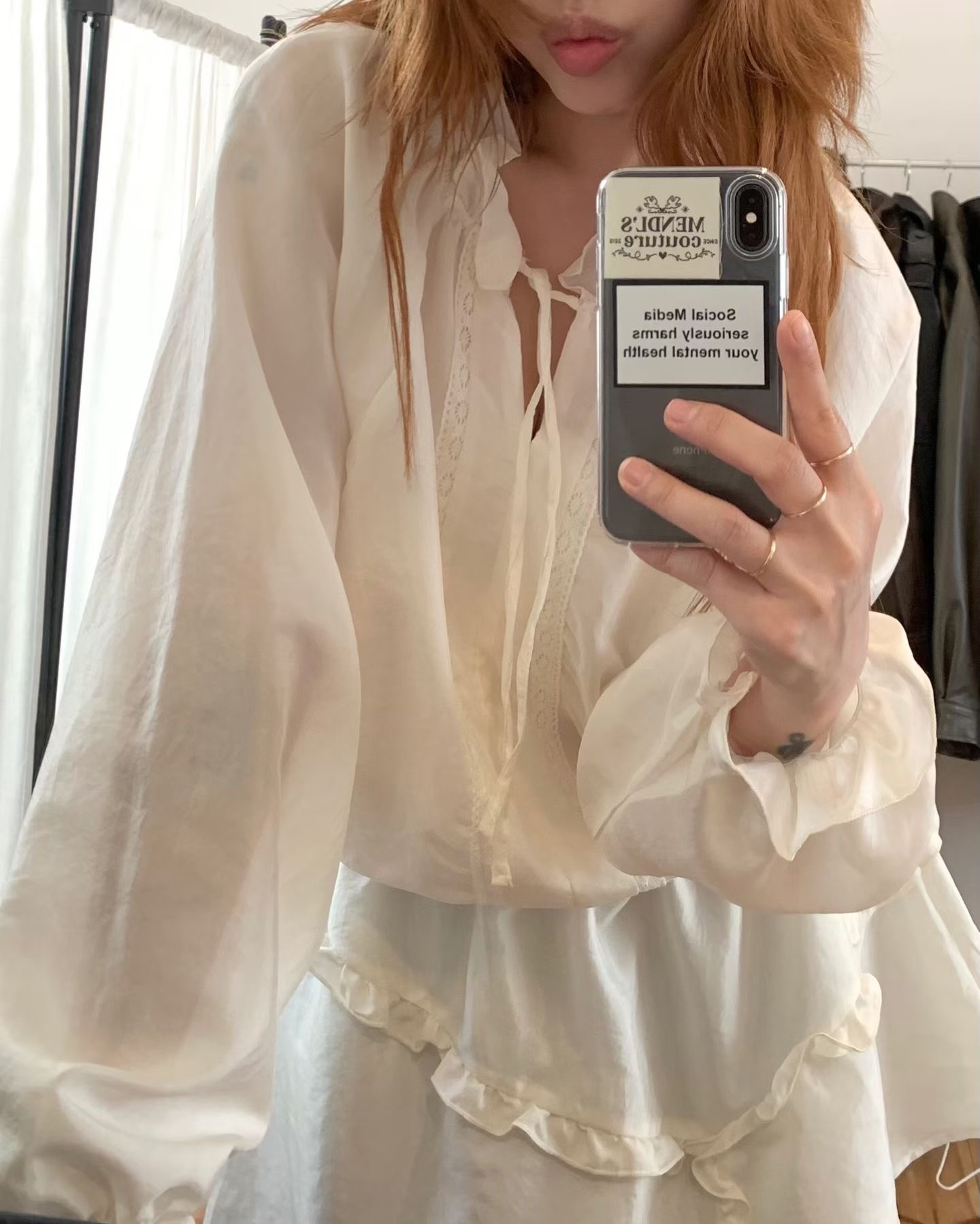 MENDL S東大門直郵女士新款推薦人氣時尚休閑襯衫蕾絲衫MENDL S襯衫/蕾絲衫