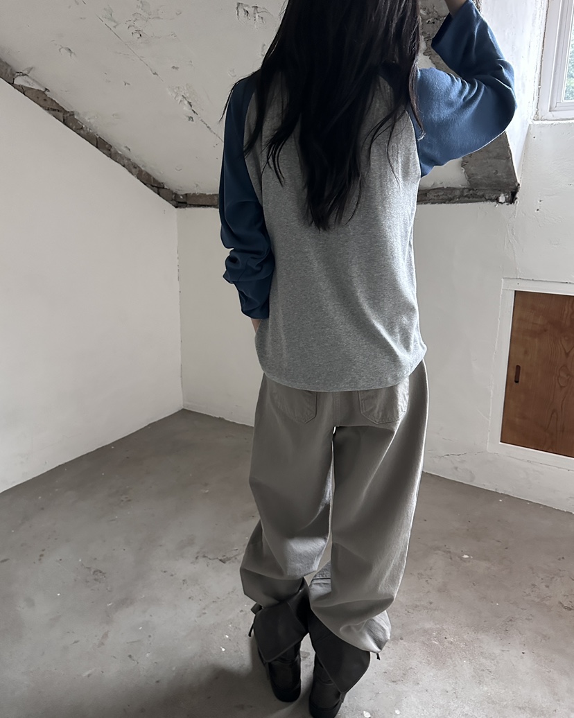 HOWDY/FACT THE NERD東大門實拍女士新品人氣休閑長袖T恤HOWDY/FACT THE NERD長袖T恤
