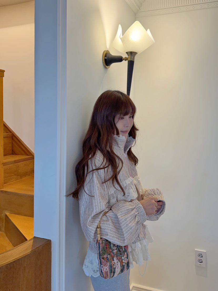 BOUTIQUE-L韓國直郵女裝新款熱賣時尚人氣推薦休閑夾克小花BOUTIQUE-L夾克