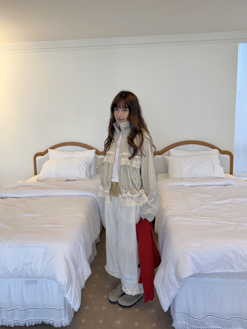 BOUTIQUE-L韓國直郵女裝新款熱賣時尚人氣推薦休閑夾克小花BOUTIQUE-L夾克