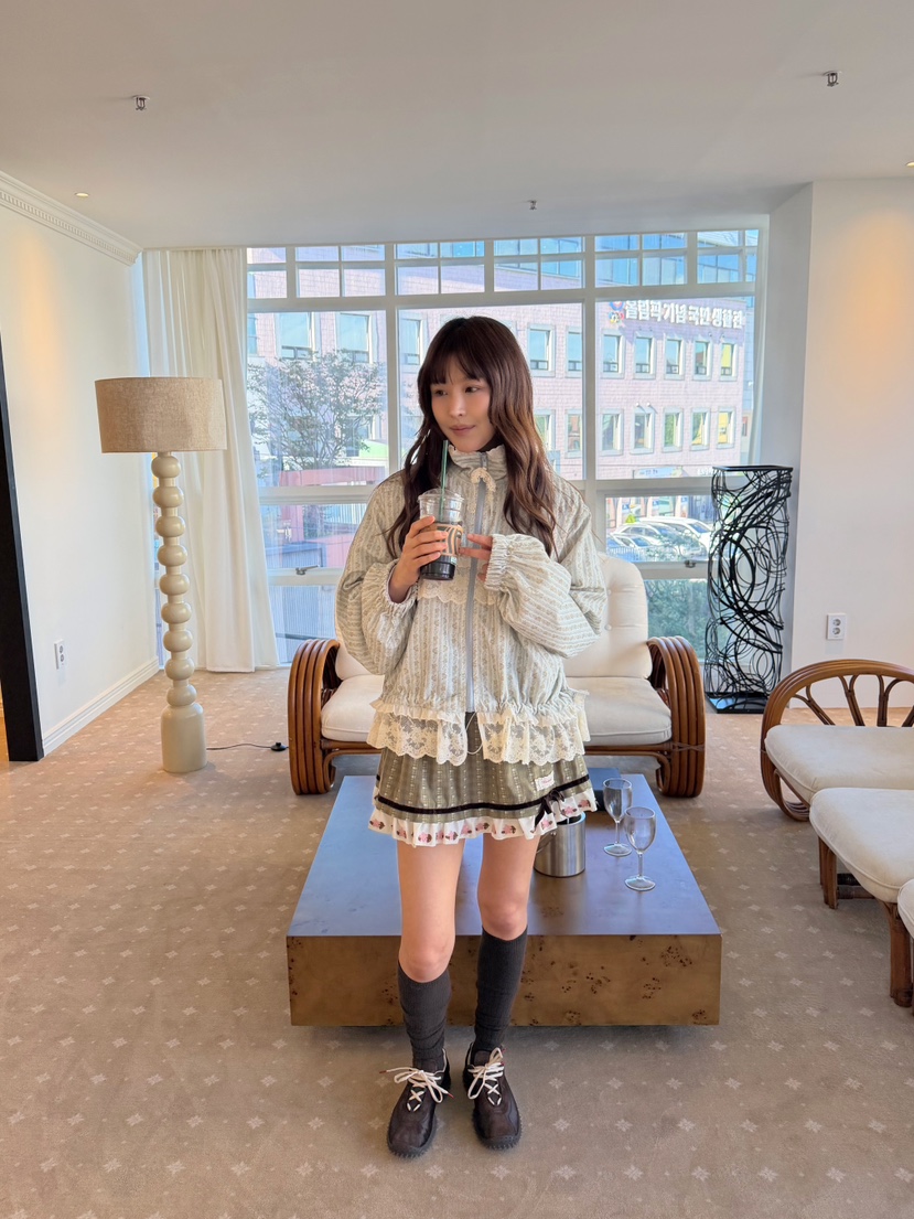 BOUTIQUE-L韓國直郵女裝新款熱賣時尚人氣推薦休閑夾克小花BOUTIQUE-L夾克