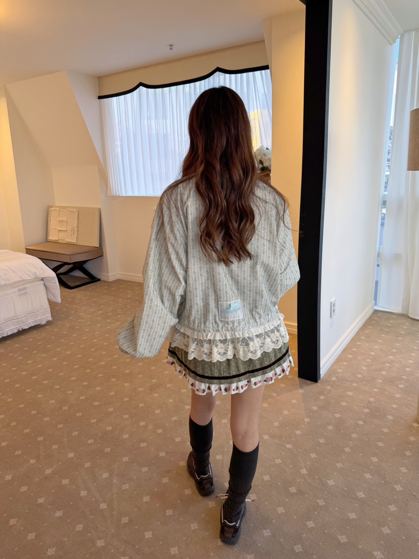 BOUTIQUE-L韓國直郵女裝新款熱賣時尚人氣推薦休閑夾克小花BOUTIQUE-L夾克