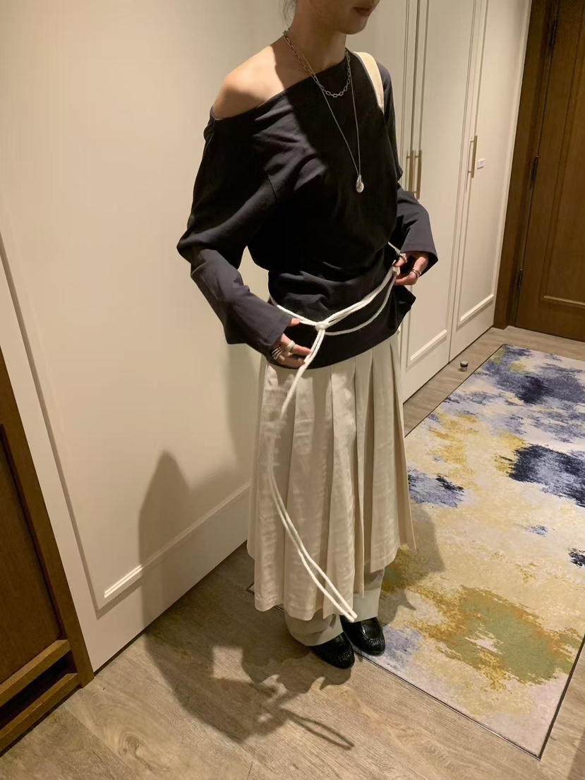 LOFN東大門實拍女裝新品時尚休閑真品推薦熱賣人氣長裙褶皺LOFN長裙