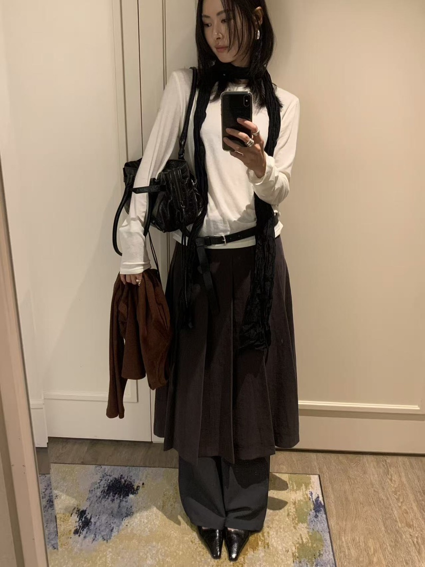 LOFN東大門實拍女裝新品時尚休閑真品推薦熱賣人氣長裙褶皺LOFN長裙