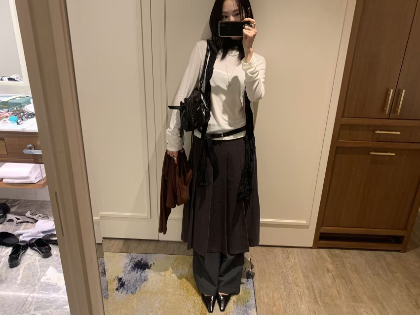 LOFN東大門實拍女裝新品時尚休閑真品推薦熱賣人氣長裙褶皺LOFN長裙