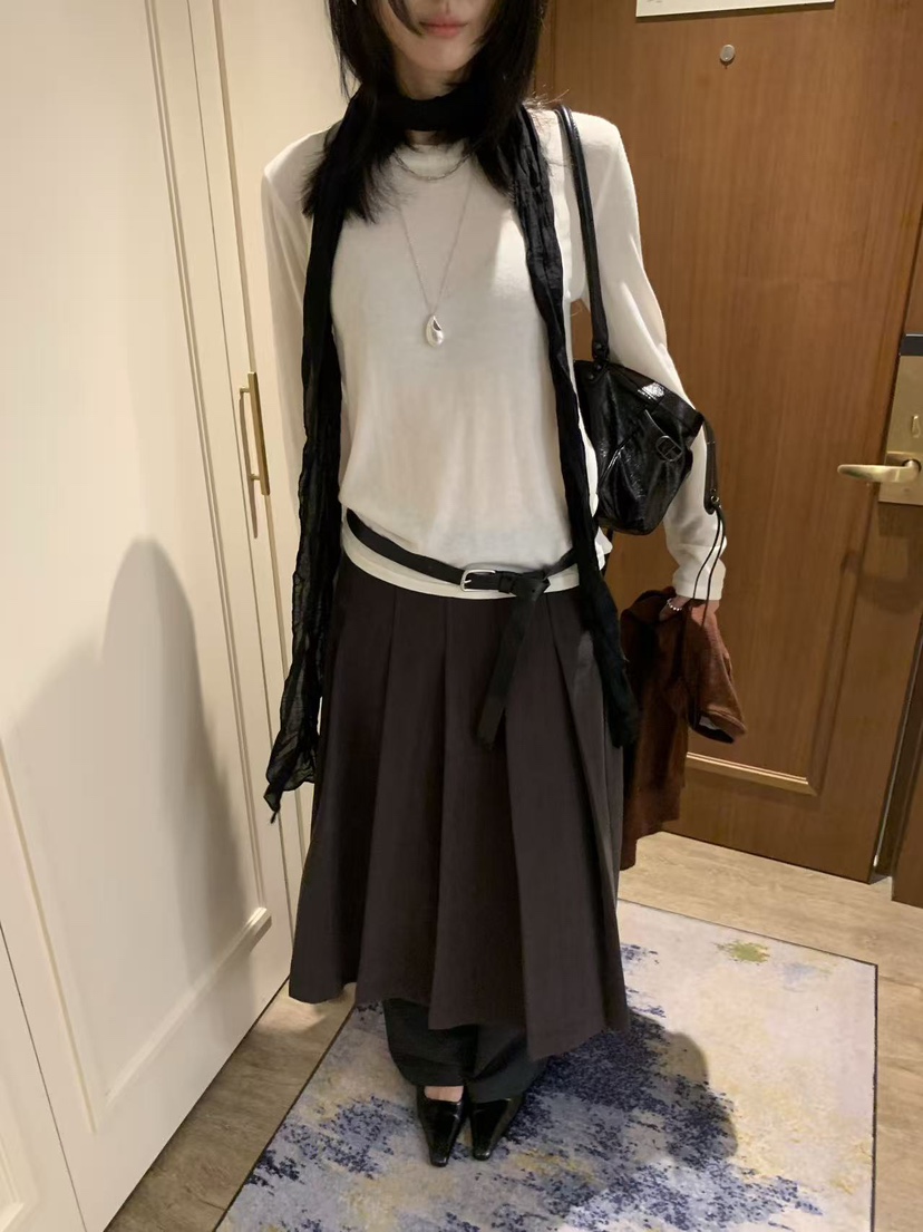 LOFN韓國直郵女裝新款時尚人氣真品推薦休閑熱賣長袖T恤LOFN長袖T恤
