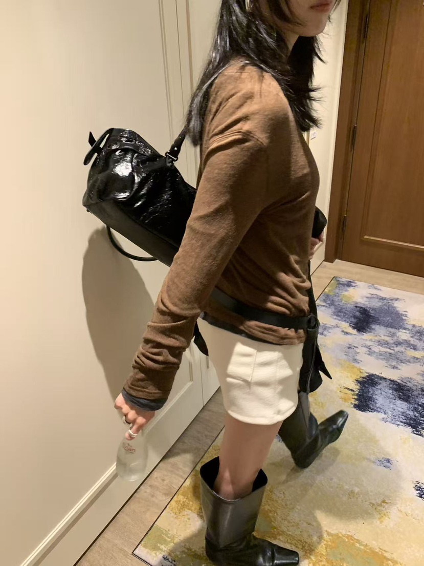 LOFN韓國直郵女裝新款時尚人氣真品推薦休閑熱賣長袖T恤LOFN長袖T恤