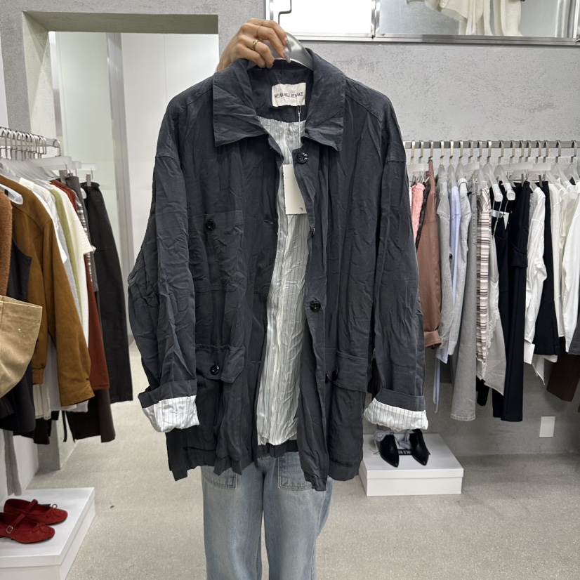 WEARABLE-L東大門實拍女士新品時尚熱賣真品夾克口袋褶皺WEARABLE夾克圖色2