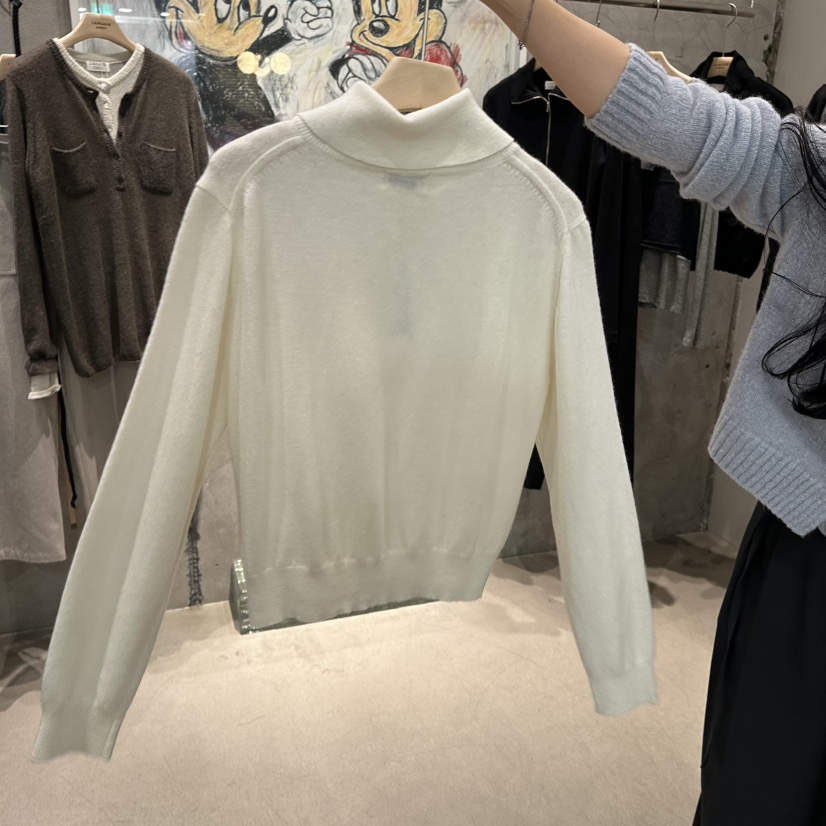 LAMAGIEPIE/LAMAGIE GREY韓國代購女裝新款熱賣針織衫紐扣LAMAGIEPIE/LAMAGIE GREY針織衫