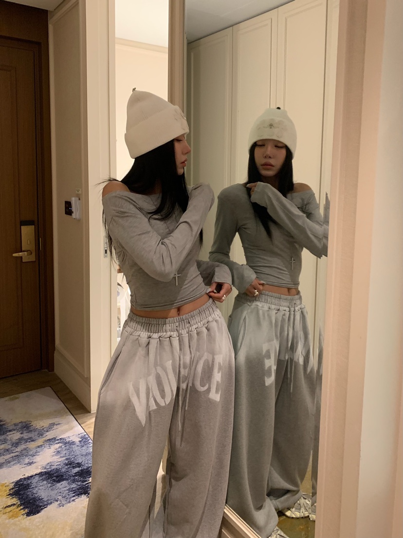 BADCALM東大門直郵女士新品人氣熱賣休閑真品時尚長袖T恤BADCALM長袖T恤