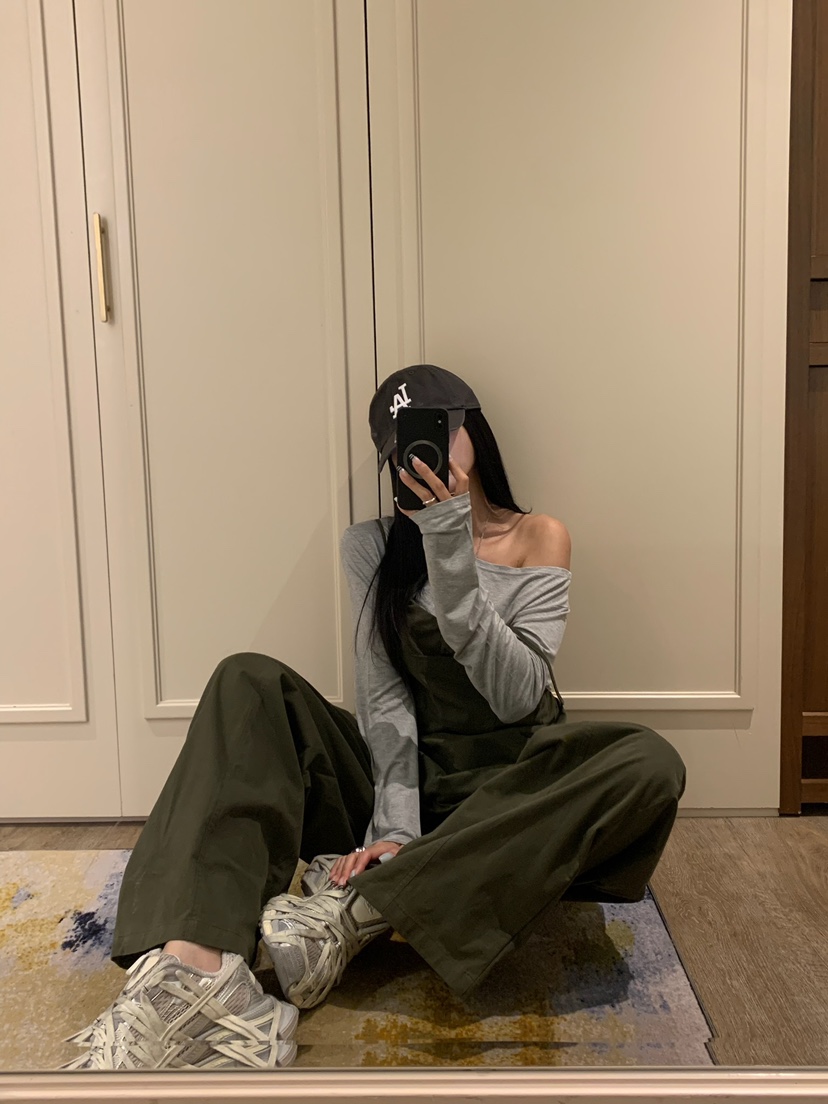 BADCALM韓國直郵女裝新品熱賣真品推薦人氣休閑時尚背帶褲BADCALM背帶褲