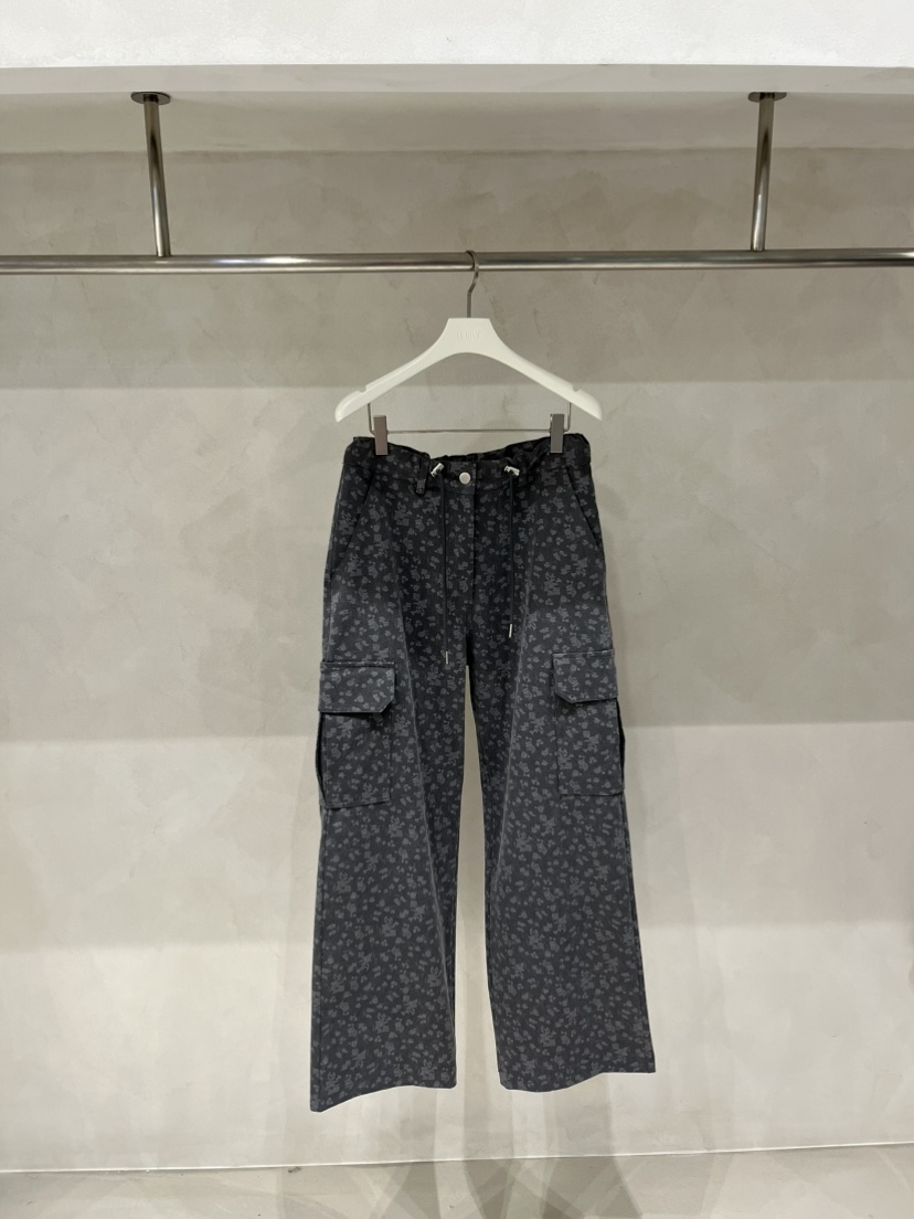 LE RIVE東大門直郵女裝新品人氣時尚真品熱賣推薦休閑褲LE RIVE休閑褲圖色1