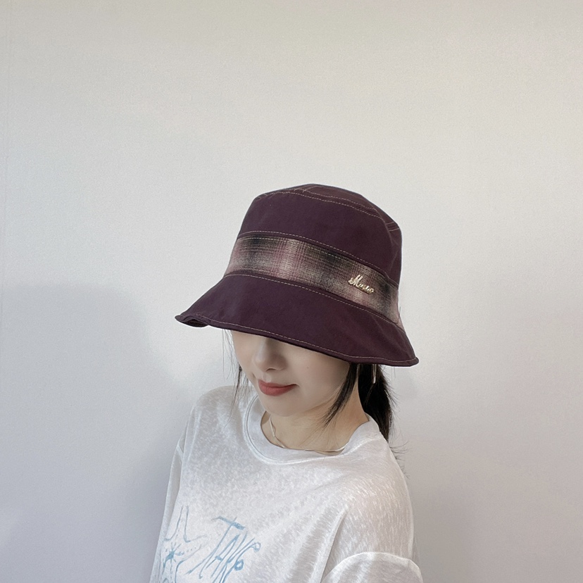 TATA東大門實拍女裝新品推薦時尚真品人氣休閑熱賣帽子TATA帽子