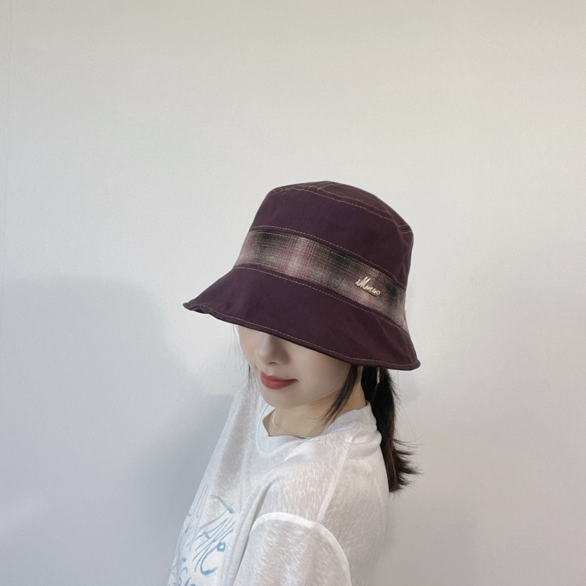 TATA東大門實拍女裝新品推薦時尚真品人氣休閑熱賣帽子TATA帽子