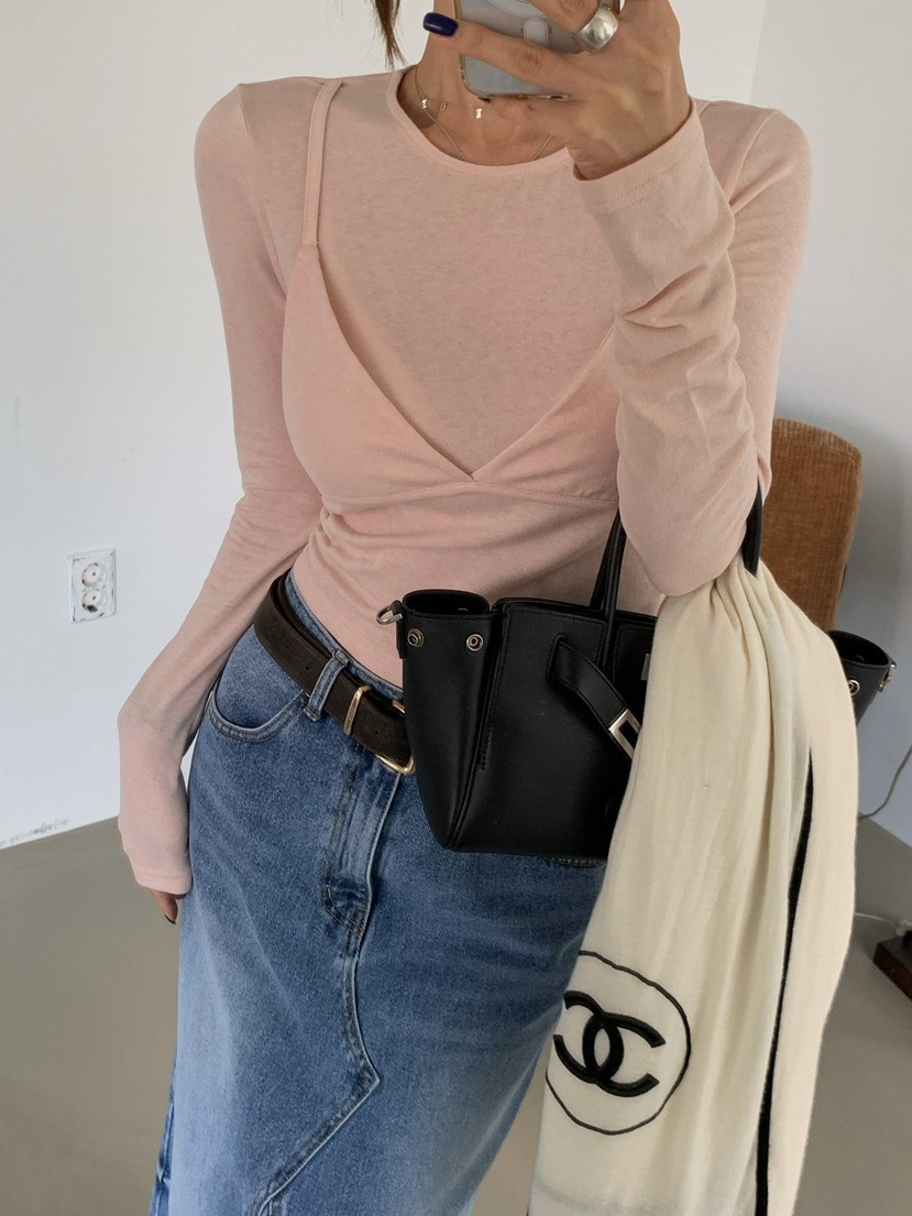 REVE CITE-L東大門實拍女裝新品時尚推薦真品熱賣長袖T恤REVE CITE-L長袖T恤圖色2