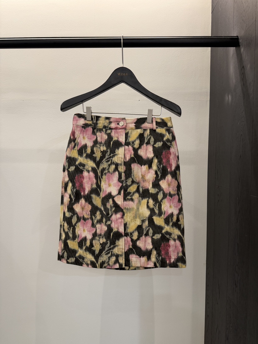 MURMUR東大門代購女裝新款熱賣時尚真品半身裙中短裙黑色MURMUR半身裙/中短裙圖色1
