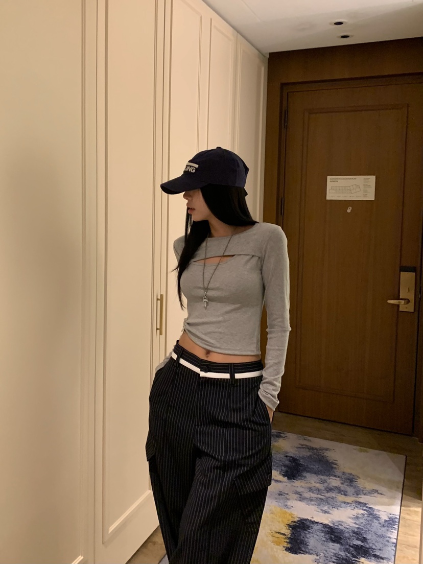 BADCALM東大門直郵女士新品人氣時尚真品熱賣推薦長袖T恤BADCALM長袖T恤