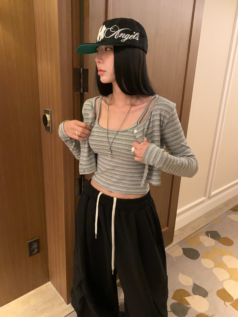 BADCALM韓國直郵女裝新款熱賣休閑真品時尚人氣推薦套裝BADCALM套裝