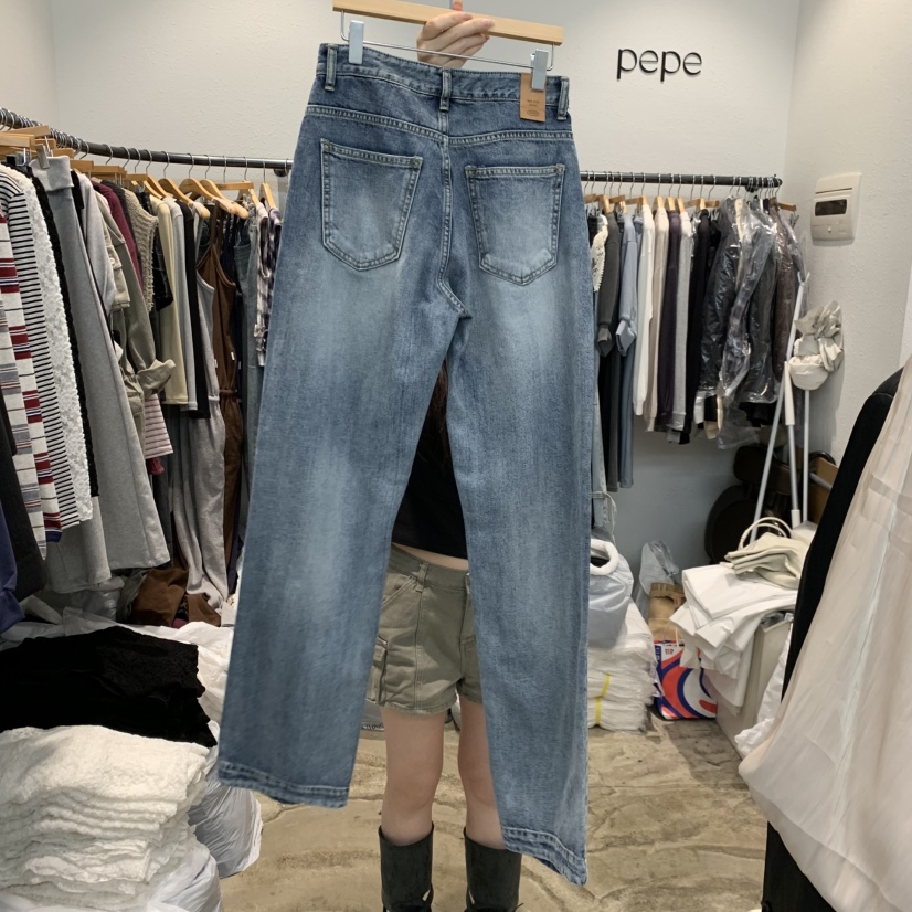 ALMOND PEPE韓國直郵女士新品熱賣時尚休閑推薦人氣牛仔褲ALMOND PEPE牛仔褲