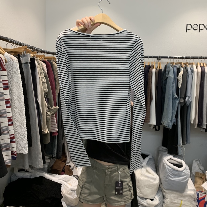 ALMOND PEPE東大門實拍女裝新品休閑真品人氣推薦長袖T恤ALMOND PEPE長袖T恤