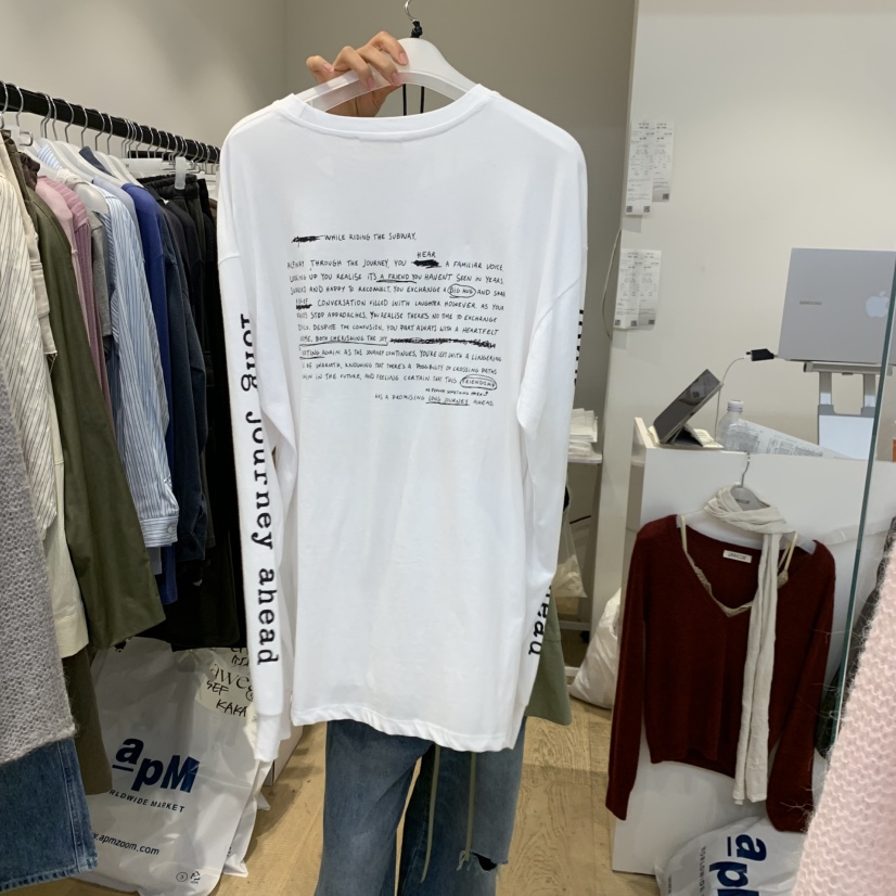 RUMIRU/AWEAR東大門實拍女裝新品推薦長袖T恤不含項鏈印花awear/RUMIRU長袖T恤