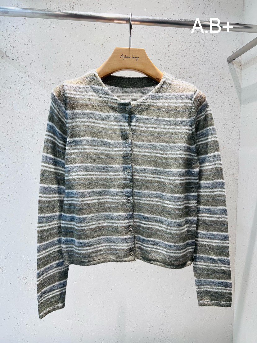 AUTUMN BEIGE韓國代購女裝新款真品時尚推薦休閑熱賣開衫A.b+/AUTUMN BEIGE開衫圖色1