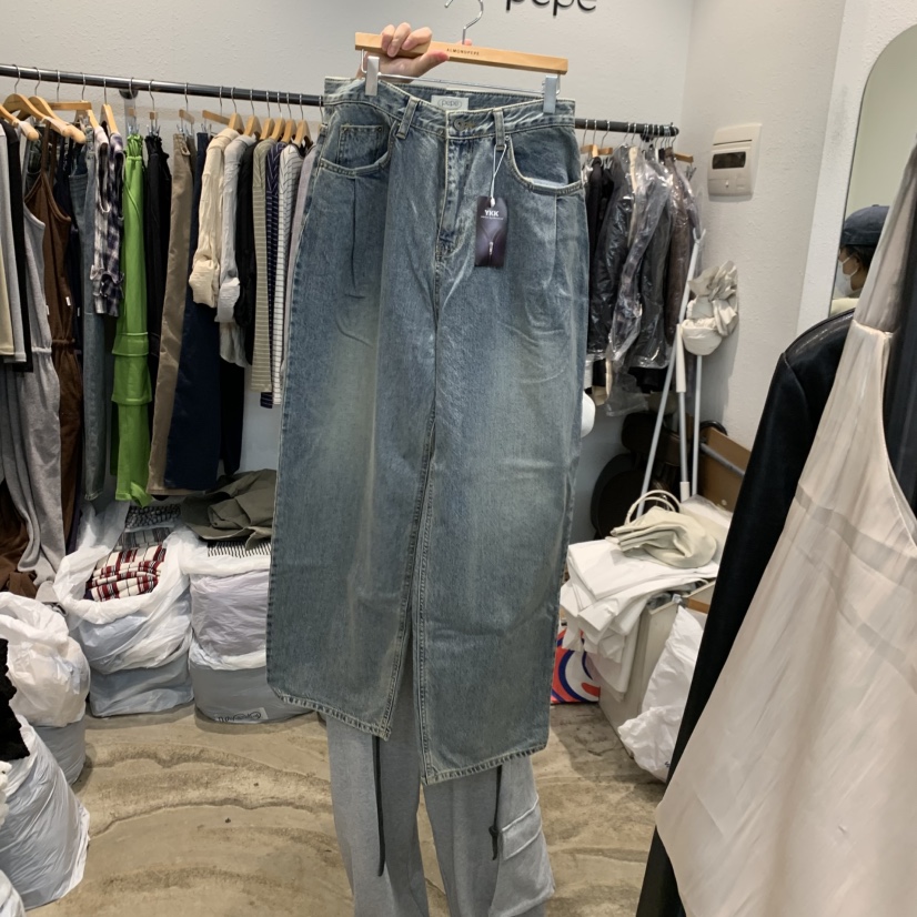 ALMOND PEPE韓國代購女裝新款時尚真品推薦人氣休閑牛仔褲ALMOND PEPE牛仔褲圖色1