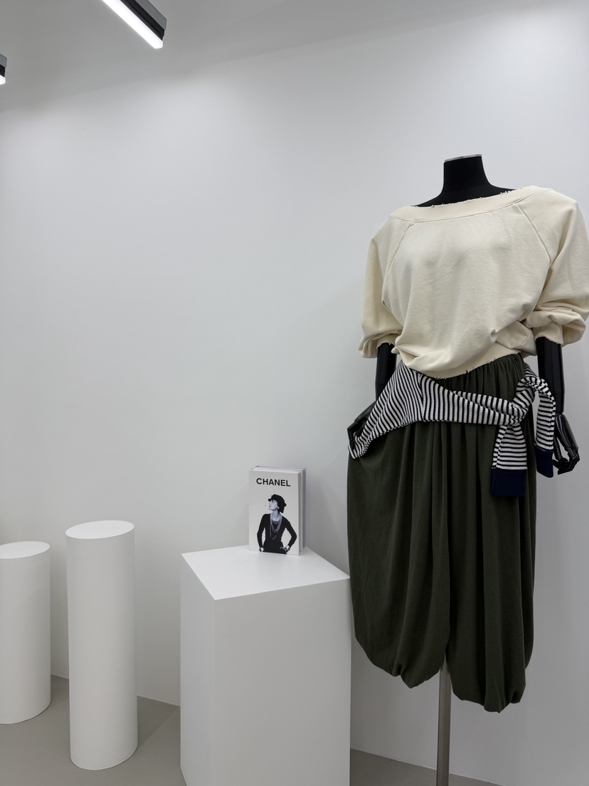 RED-A韓國直郵女士新品人氣時尚休閑真品推薦熱賣衛衣復古RED-A衛衣