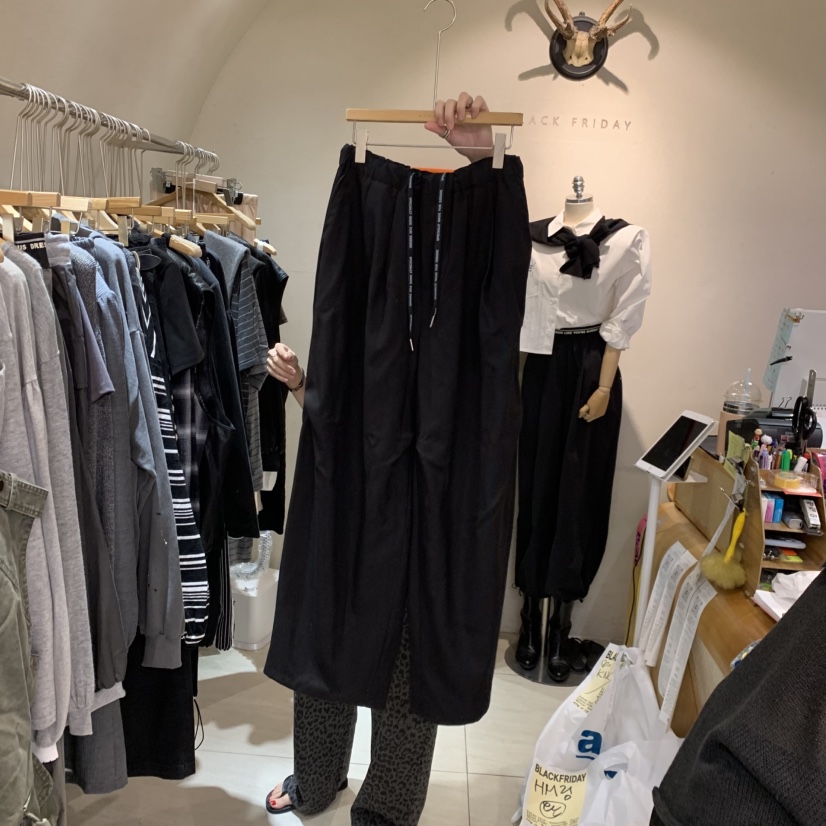 BLACKFRIDAY韓國代購女士新款休閑推薦時尚熱賣人氣休閑褲BLACK FRIDAY休閑褲圖色2黑