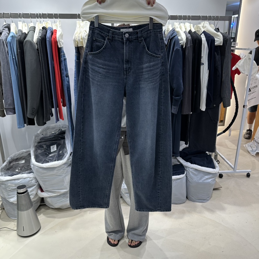 HELVETICA PLUS東大門實拍女士新品人氣休閑熱賣真品牛仔褲HELVETICA牛仔褲圖色1