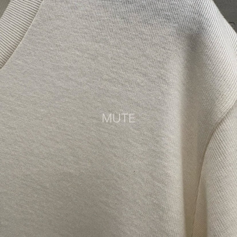 MUTE-P韓國直郵女士新款休閑時尚熱賣真品推薦人氣T恤MUTET恤