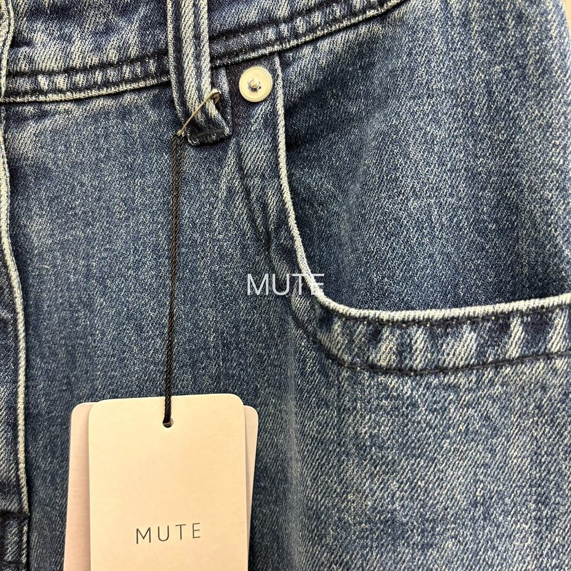 MUTE-P韓國代購女士新品時尚熱賣推薦休閑真品人氣牛仔褲MUTE牛仔褲