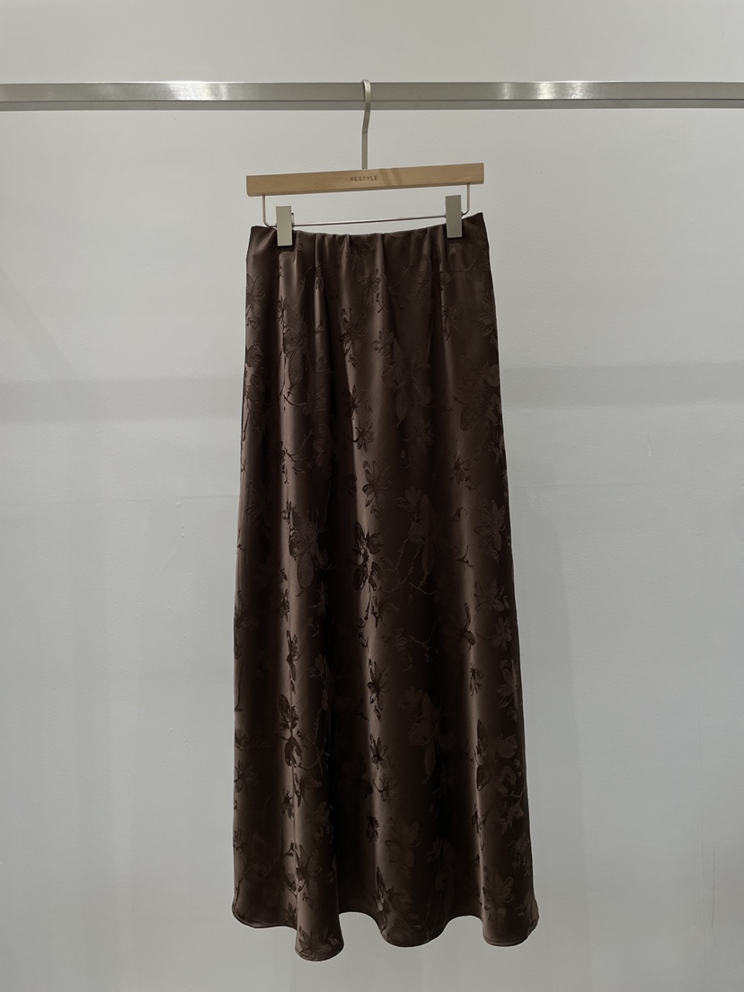 RE STYLE-Q韓國直郵女士新品休閑真品熱賣推薦長裙提花RE STYLE長裙圖色3