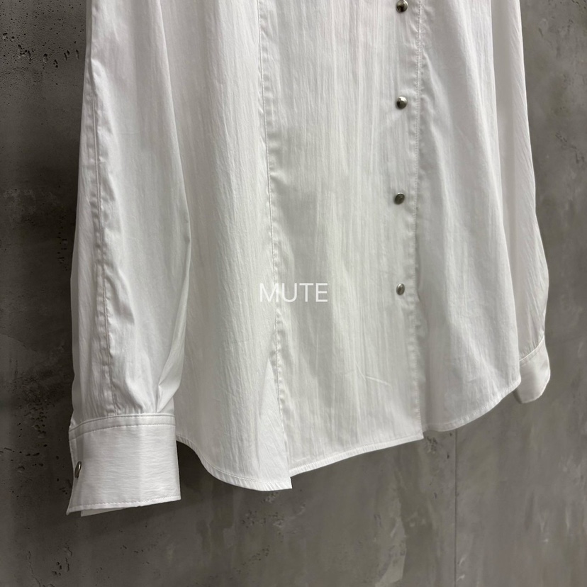 MUTE-P韓國代購女裝新款真品時尚休閑熱賣推薦襯衫蕾絲衫MUTE襯衫/蕾絲衫