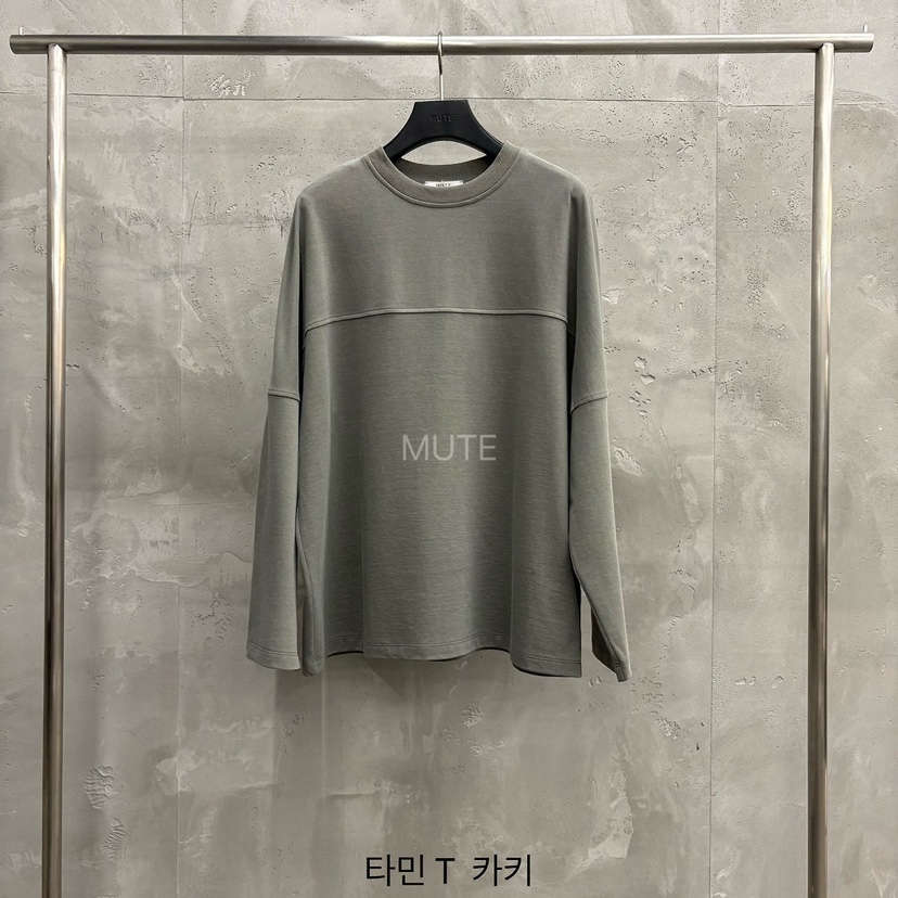 MUTE-P東大門直郵女裝新款真品推薦時尚熱賣人氣長袖T恤MUTE長袖T恤圖色3