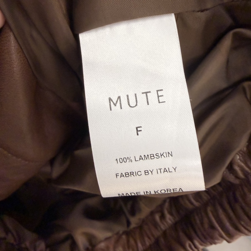 MUTE-P東大門實拍女裝新款休閑人氣推薦熱賣時尚皮衣皮革MUTE皮衣
