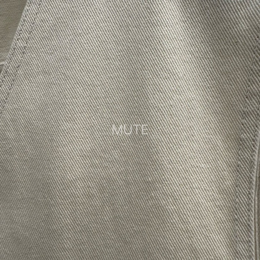 MUTE-P東大門直郵女裝新款時尚推薦熱賣真品休閑人氣馬甲MUTE馬甲
