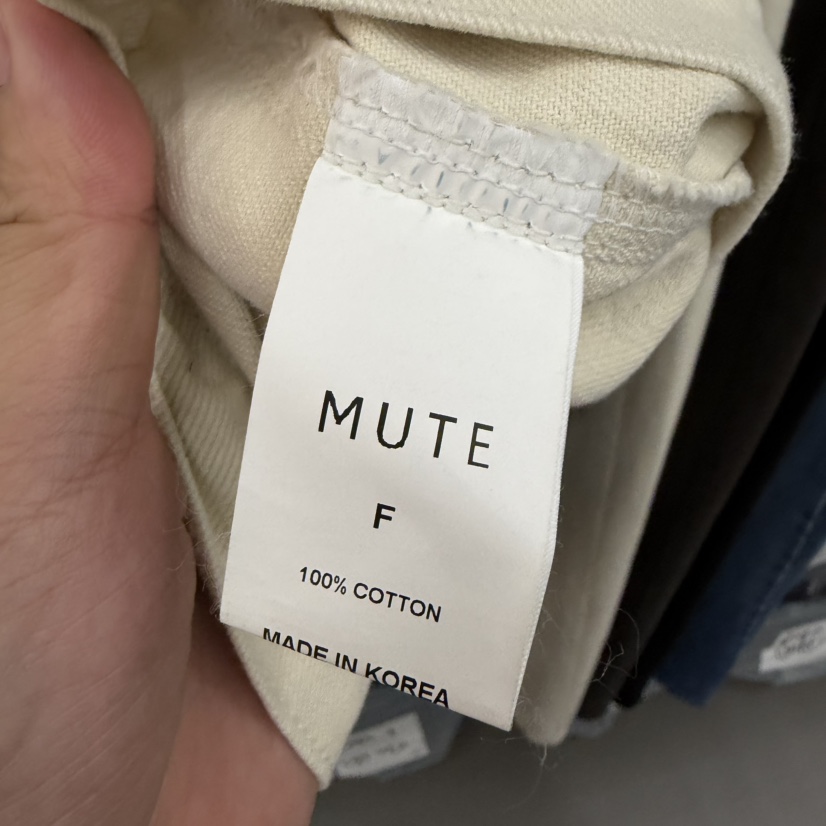 MUTE-P東大門直郵女裝新款時尚推薦熱賣真品休閑人氣馬甲MUTE馬甲