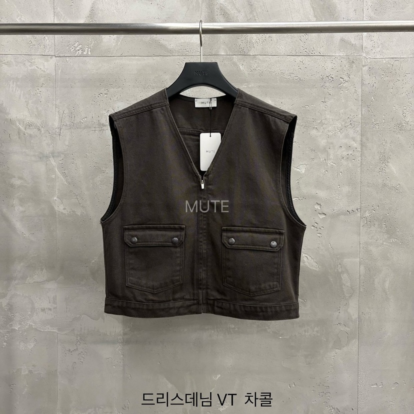 MUTE-P東大門直郵女裝新款時尚推薦熱賣真品休閑人氣馬甲MUTE馬甲圖色2墨色