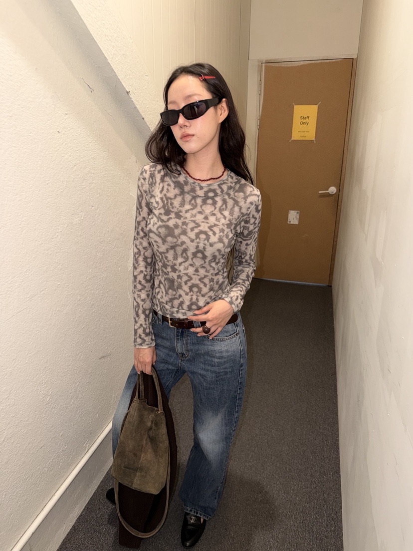 SUNDER MARKET韓國代購女裝新品人氣熱賣牛仔褲不含腰帶SUNDER MARKET牛仔褲