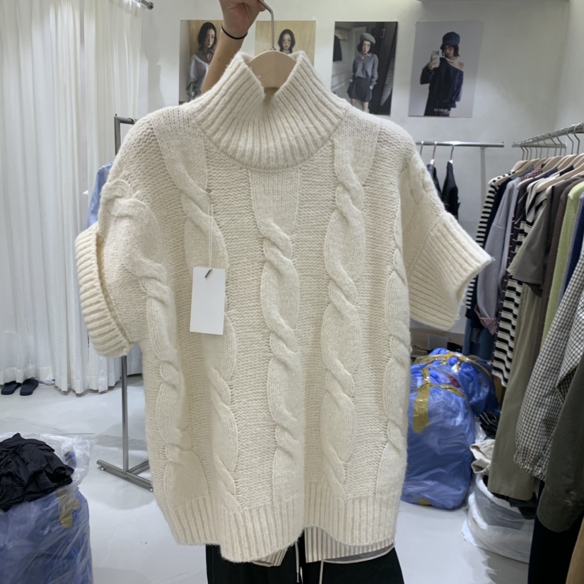 YUNBAL東大門代購女裝新款推薦休閑人氣時尚真品毛衣扭曲YUNBAL毛衣圖色1