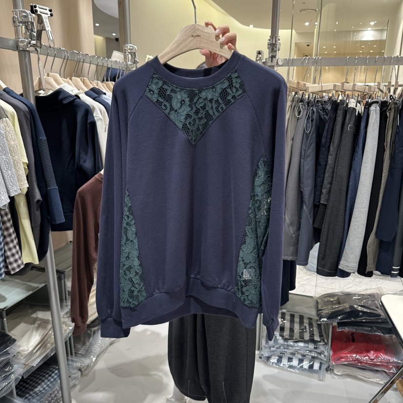 RUMBA東大門直郵女裝新品真品熱賣推薦時尚人氣長袖T恤蕾絲RUMBA長袖T恤圖色2