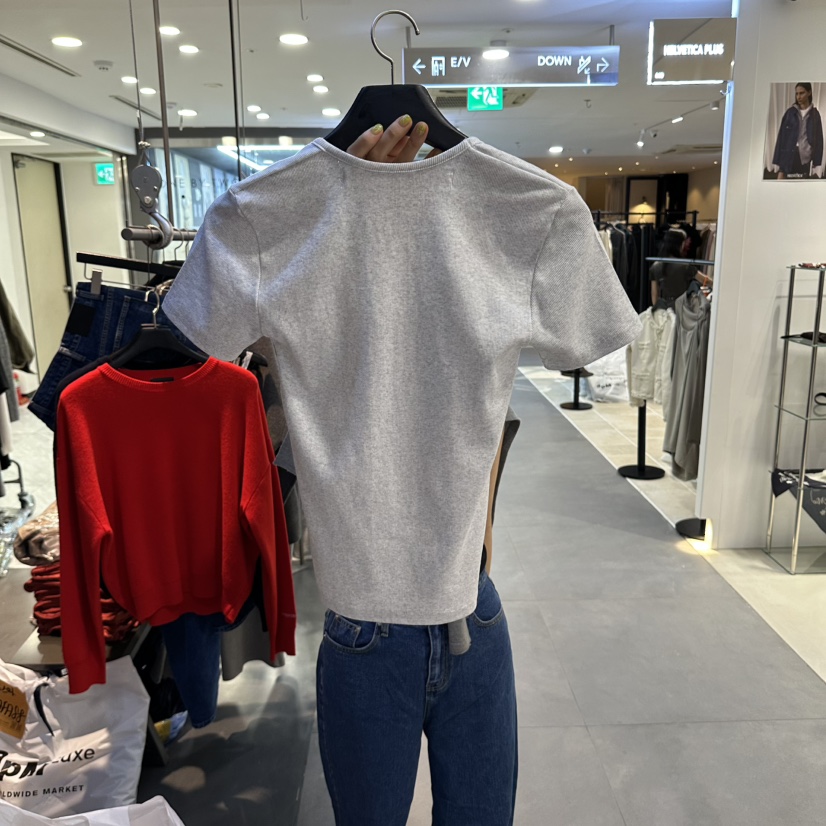 ELF-L東大門直郵女士新品休閑熱賣時尚真品推薦人氣T恤U領PROJECT ELFT恤