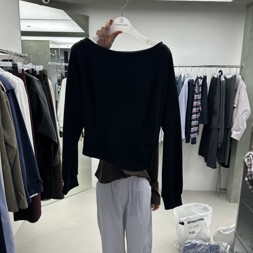 NOTHING MORE韓國代購女裝新品人氣時尚真品推薦熱賣衛衣NOTHING MORE衛衣圖色2